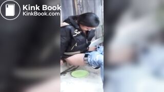 Girl pretends she’s giving birth while pooping