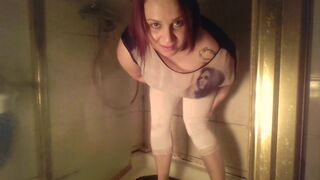 cacca e pipì addosso