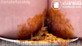 @SCATDARK SHITTING IN A PLATE