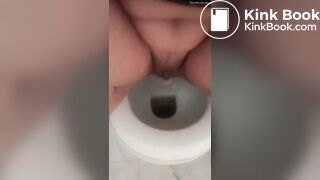 Over stall peeing shitting