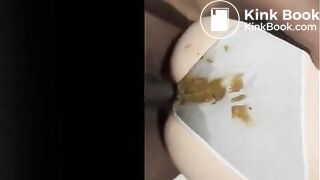 She poops her pantis then gets fucked while still weari