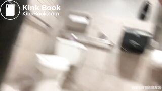 Crazy influencer pooping in sandals