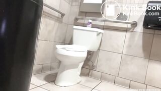 Crazy influencer pooping in sandals