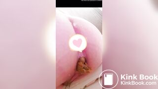 Girlfriend Huge Pooping