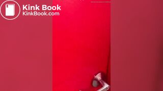 Pawg shits in public sink