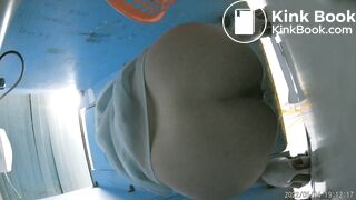 Chinese toilet voyeur - video 106