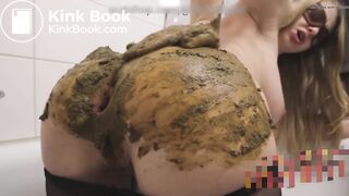 blonde piss, shit pantyhose and anal fisting squirt