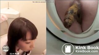 Quick toilet poop - video 6