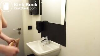 A poo in the sink..