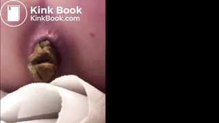 short private shot while pooping