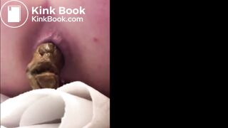 short private shot while pooping