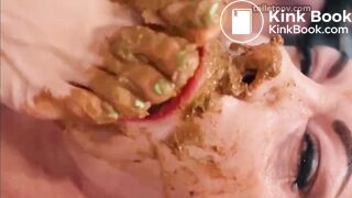 Lesbian Shit Gagging ... Consumption