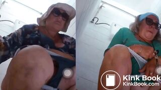 Bbw Public Poop Battle #2