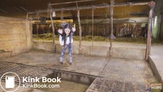 manurefetish Kaitlyn ...