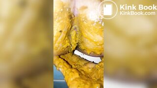 Girl diarrhea on her boyfriend hand