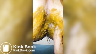 Girl diarrhea on her boyfriend hand