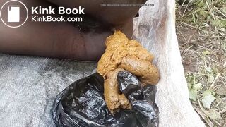 African girl take a huge dump