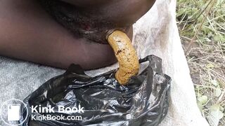 African girl take a huge dump