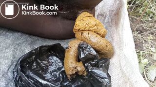 African girl take a huge dump
