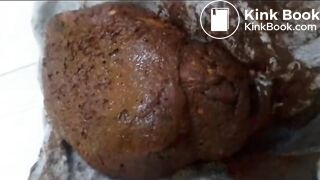 panty poop in gray pantyhose