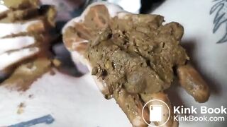 Incredible scat blowjob by the scat queen