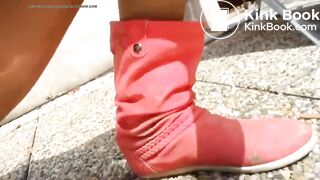 Girl diarrhea on plate - video 3