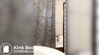 Tatted blonde shits in her panties