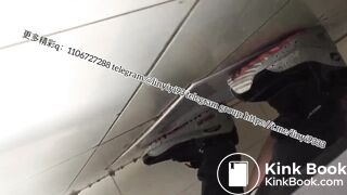 Beautiful women pooping in the toilet 9