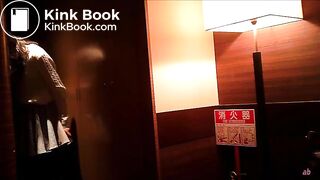 beauty poop voyeur