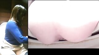beauty poop voyeur