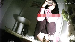 The girl farted a few times before she pooped