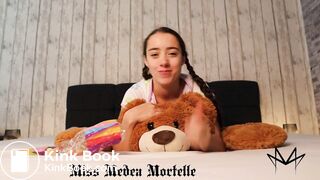 Poo on open diaper..