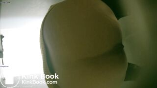 Chinese girl pooping - video 225