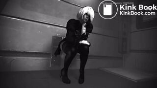 2B’s tiny pee and shitting ( audio )