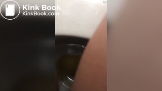 Woman poops - video 5