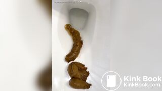 Cute Ebony Chick Drops a Couple of Turds