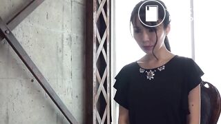 Girl's panties getting wet while she face-sits a guy