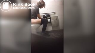 College Teen pooping on Toilet