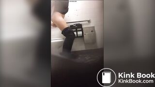 College Teen pooping on Toilet