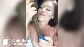 Blondie shitty dildo clean