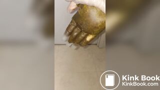 japanese girl put hand in pooped plastic glove 1