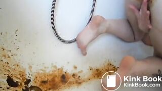 Sexy German girl has diarrhea in the bathtub