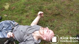 Das Unfallopfer (German femdom scat in the woods)