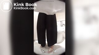 Gorgeous girl poop (Dualcam/Bowlcam)