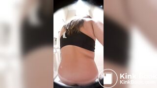 Gorgeous girl poop (Dualcam/Bowlcam)