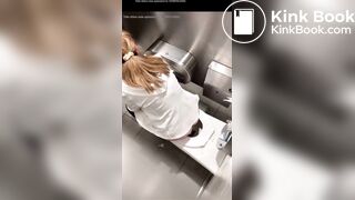 Woman grunts while pooping