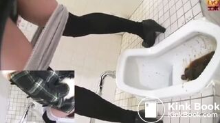 Japanese girl poop - video 41