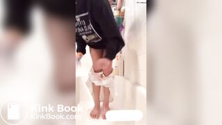 Girl poop 121 - video 2