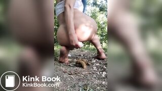 Girl poop - video 131