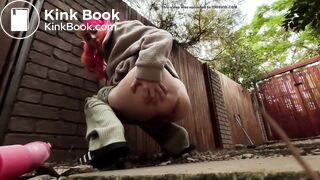 Sexy Girl Farting In Car And Then Shitting Outside!